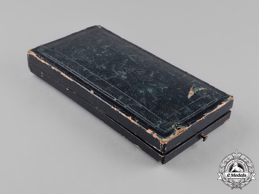 mexico,_ii_empire._an_order_of_our_lady_of_guadalupe,_commander's_case,_by_kretly,_c.1865_c18-055469_1