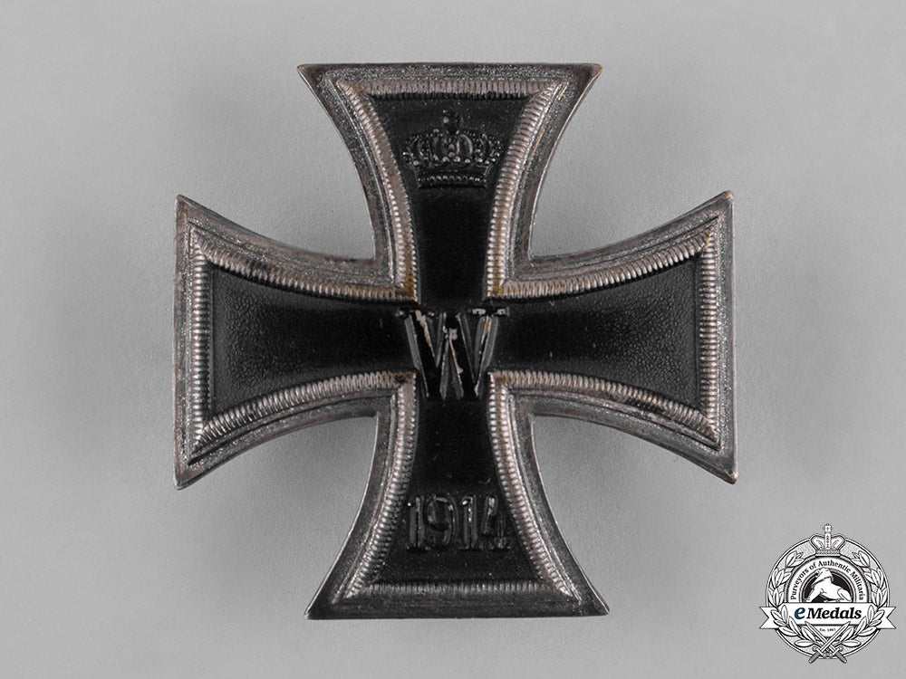 germany,_imperial._a1914_iron_cross_i_class_c18-055523_1