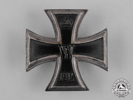 germany,_imperial._a1914_iron_cross_i_class_c18-055523_1