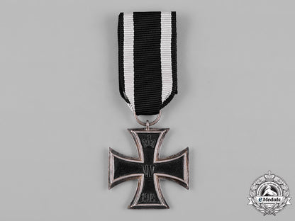 germany,_imperial._a1914_iron_cross_ii_class_c18-055531