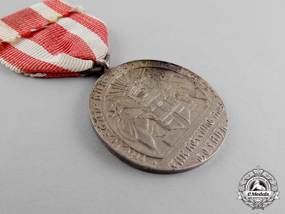 hamburg,_free_city._a_life_saving_medal_c18-0559