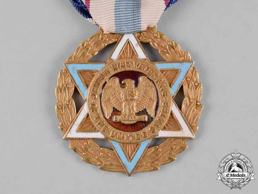 united_states._a_jewish_war_veterans_of_the_united_states_membership_badge_c18-055907_1