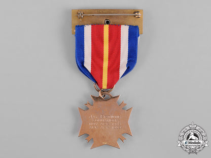 united_states._a_veterans_of_foreign_wars_of_the_united_states_membership_badge_in_gold,_c.1939_c18-055911_1_1