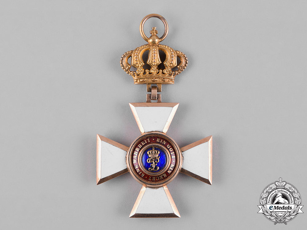 oldenburg,_grand_duchy._a_house&_merit_order_of_peter_frederick_louis_in_gold,_commander’s_cross,_c.1900_c18-055966_1_1_1_1_1_1_1_1_1_1
