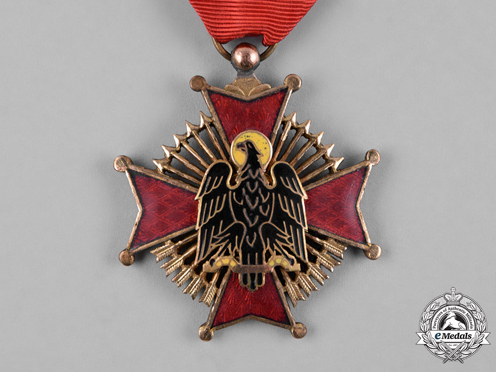 spain,_franco_period._an_order_of_cisneros,_knight,_c.1955_c18-056062_1_1