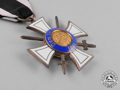 prussia,_state._an_order_of_the_crown,_iii_class_with_swords,_c.1930_c18-056295