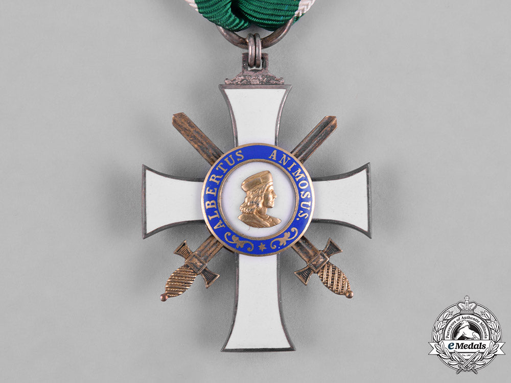 saxony,_kingdom._an_albrecht_order,_ii_class_knight_with_swords,_c.1914_c18-056442