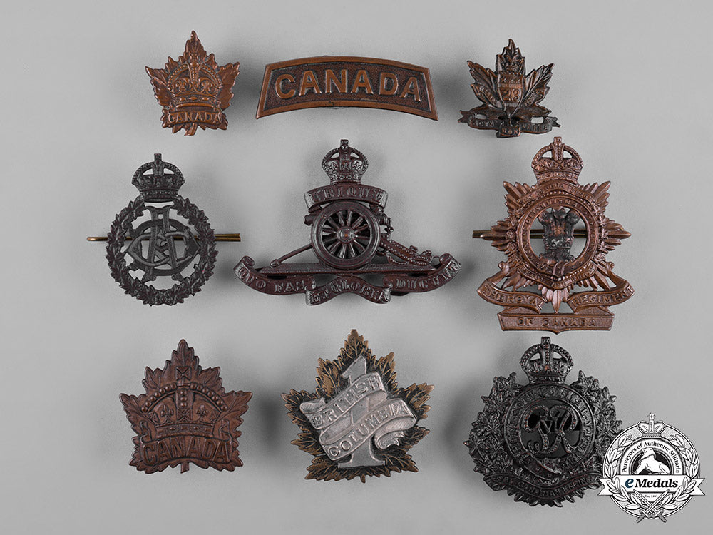 canada._a_lot_of_nine_first&_second_war_badges_c18-056537