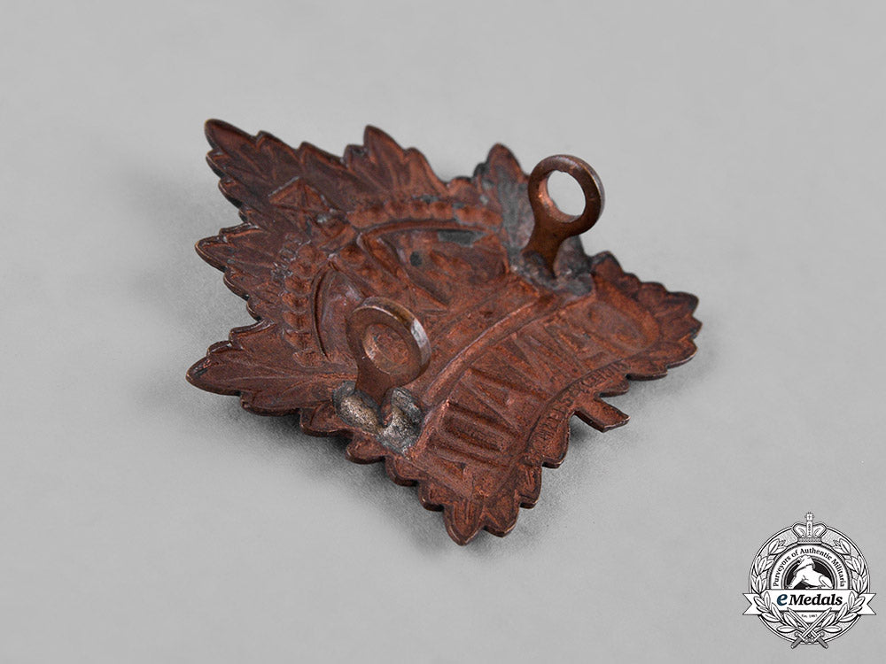 canada._a_lot_of_nine_first&_second_war_badges_c18-056545