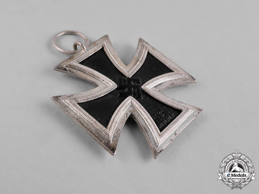 germany,_wehrmacht._a1939_iron_cross_ii_class_c18-056644