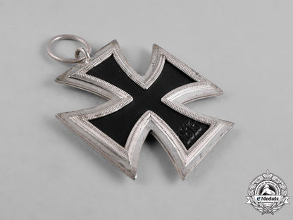 germany,_wehrmacht._a1939_iron_cross_ii_class_c18-056645