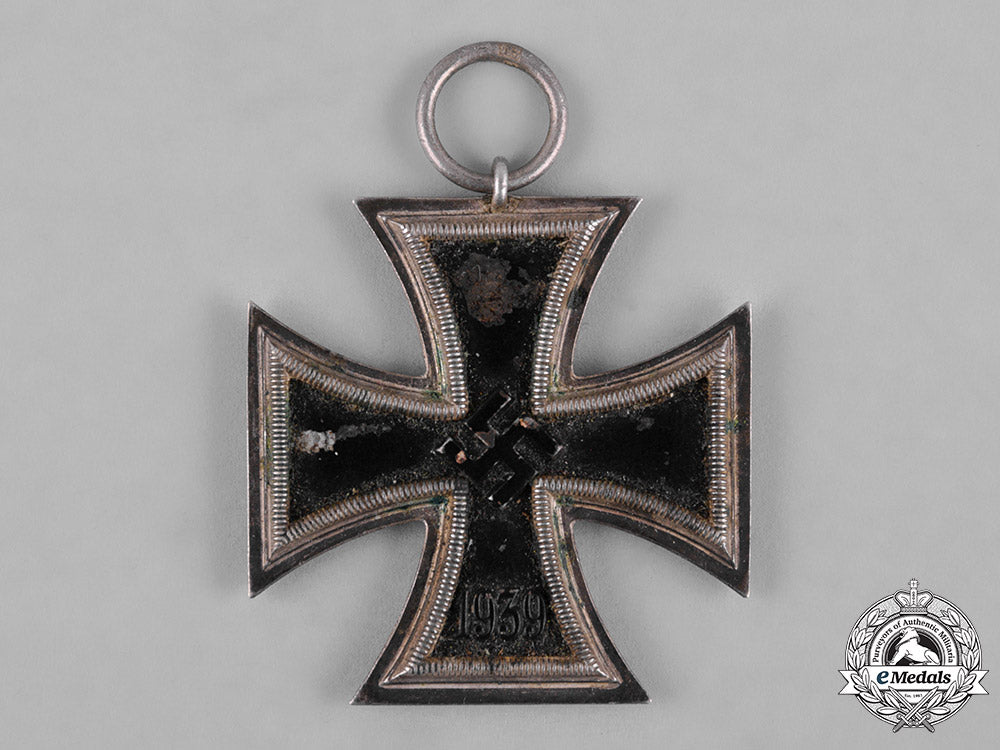 germany,_wehrmacht._a1939_iron_cross_ii_class_by_hermann_aurich_c18-056680