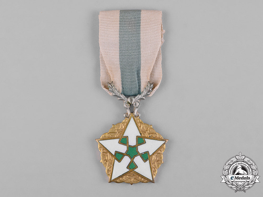 syria,_republic._an_order_of_civil_merit,_iv_class_c18-056751_1_1_1