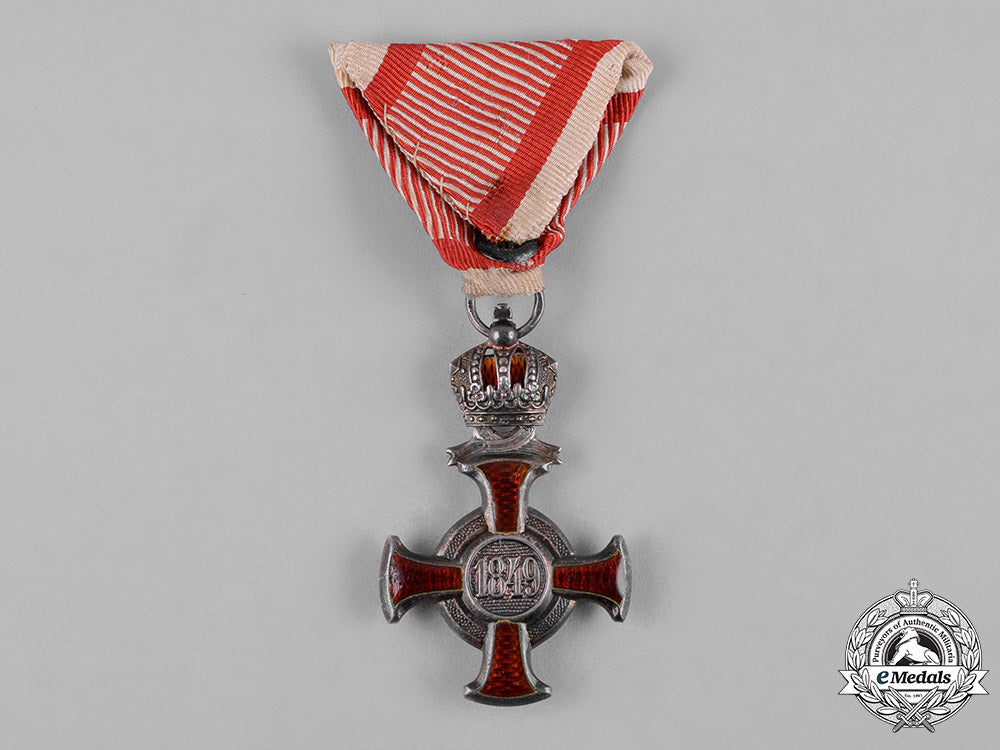 austria,_imperial._a_cross_of_merit,_silver_grade,_by_wilhelm_kunz_c18-056822_1