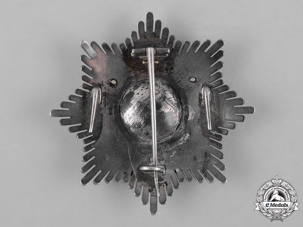 spain,_franco_period._an_order_of_the_spanish_red_cross,_ii_class_star,_c.1950_c18-056920