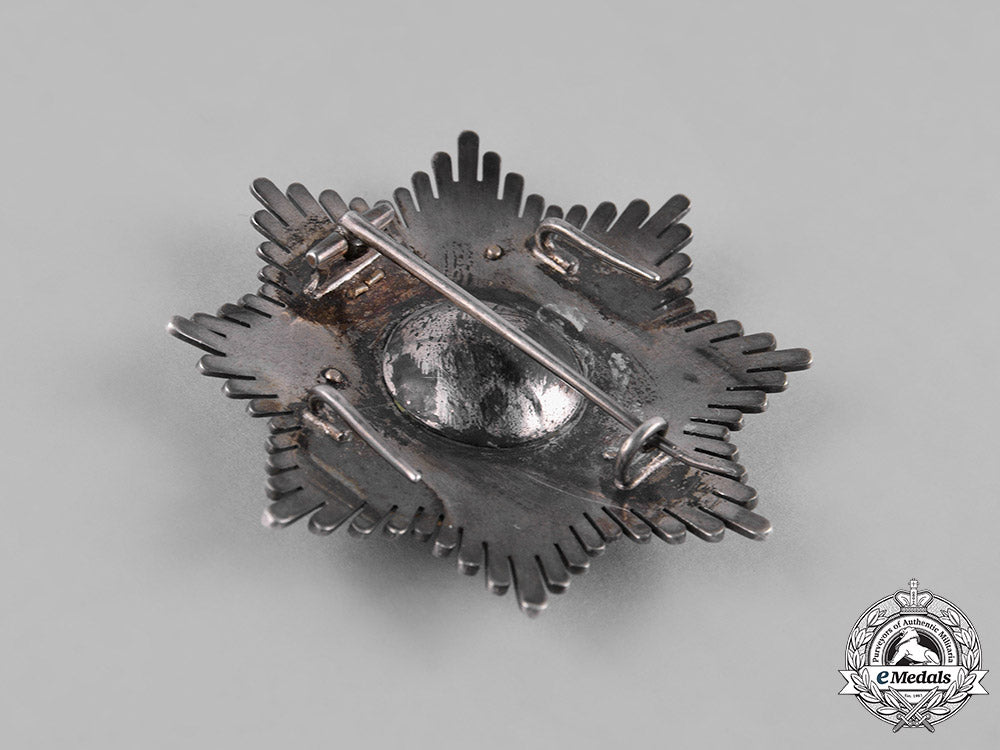 spain,_franco_period._an_order_of_the_spanish_red_cross,_ii_class_star,_c.1950_c18-056922