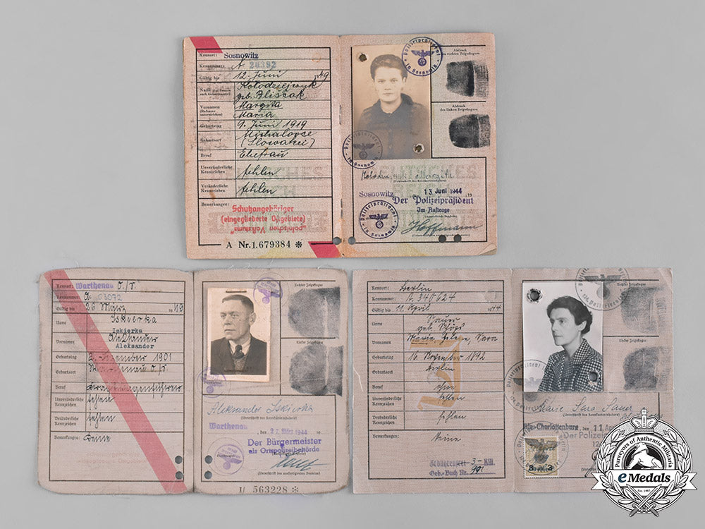 germany,_third_reich._a_lot_of_five_third_reich_period_civil_identification_cards_c18-056969