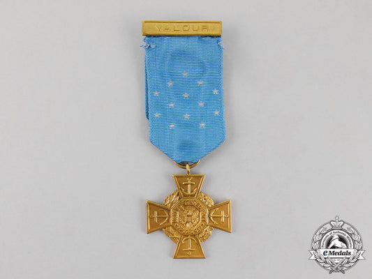 united_states._a_navy_medal_of_honor,_tiffany_cross,_c.1935_c18-0782