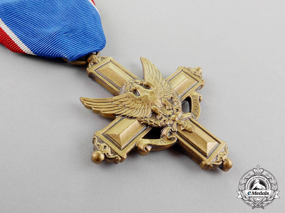 united_states._a_distinguished_service_cross_c18-084