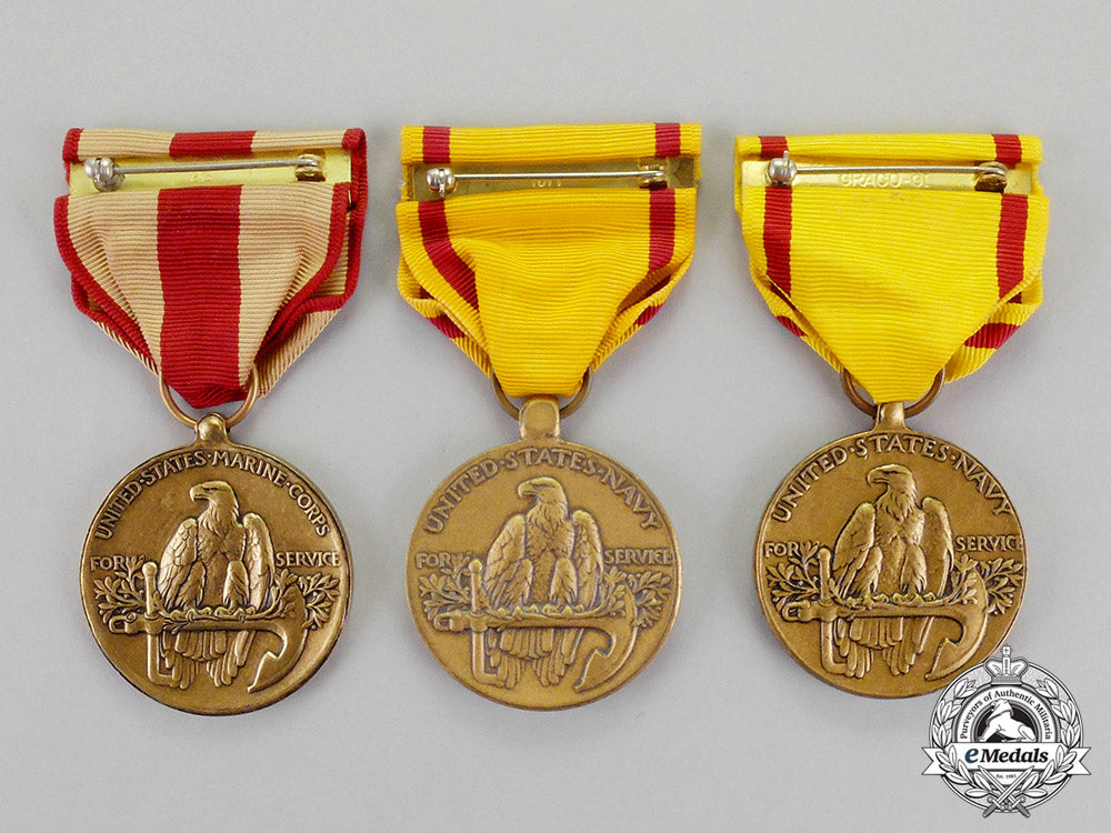 united_states._a_lot_of_three_service_medals_c18-087