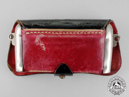 spain,_franco_period._an_officer's_brocade&_cross_belt,_c.1938_c18-0895_1_1_1