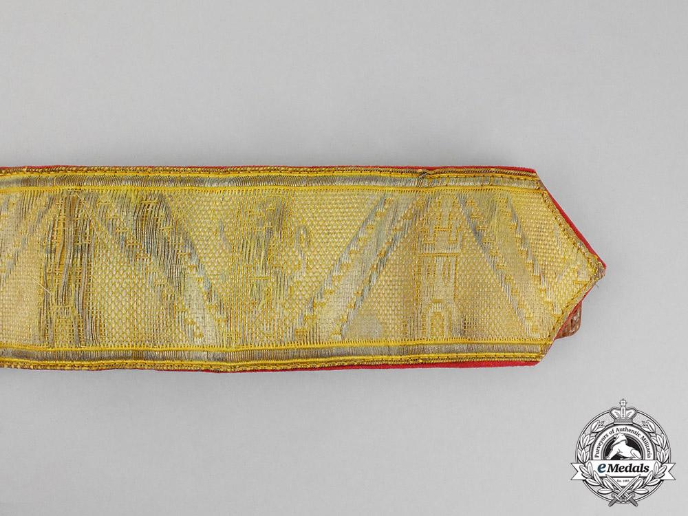 spain,_franco_period._an_officer's_brocade&_cross_belt,_c.1938_c18-0910_1_1_1