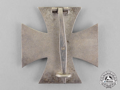 germany._an_iron_cross1939_first_class_by_b.h._mayer_c18-0982