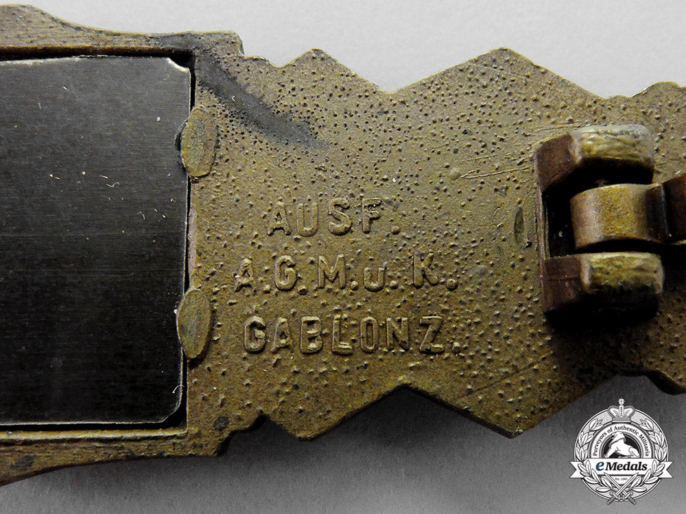 germany._a_bronze_grade_close_combat_clasp_by_a.g.m.u.k_c18-1186
