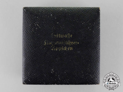 germany._a_luftwaffe_pilot’s_badge_by_c._e._juncker_of_berlin_with_case_c18-1197