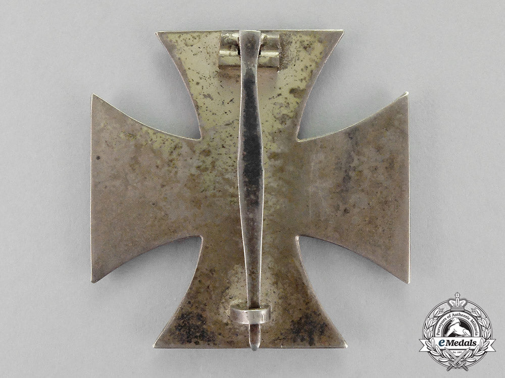 germany._an_iron_cross1939_first_class;_brass_core_c18-1230