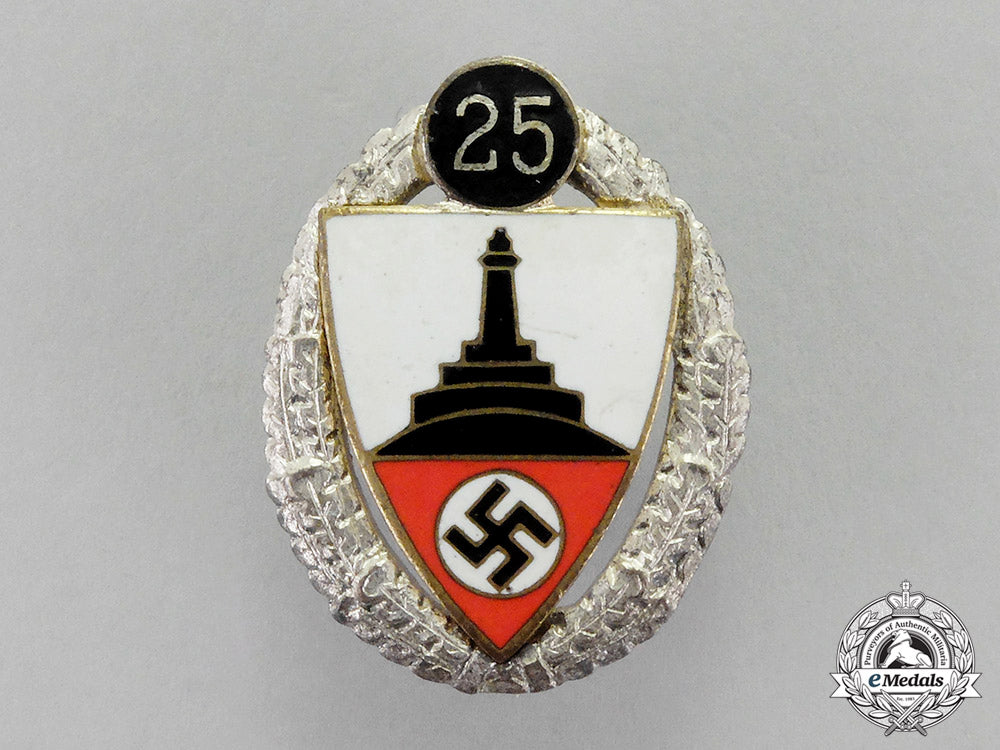 germany._a25-_year_kyffhäuser_veteran’s_organization_badge_by_deschler_c18-1262