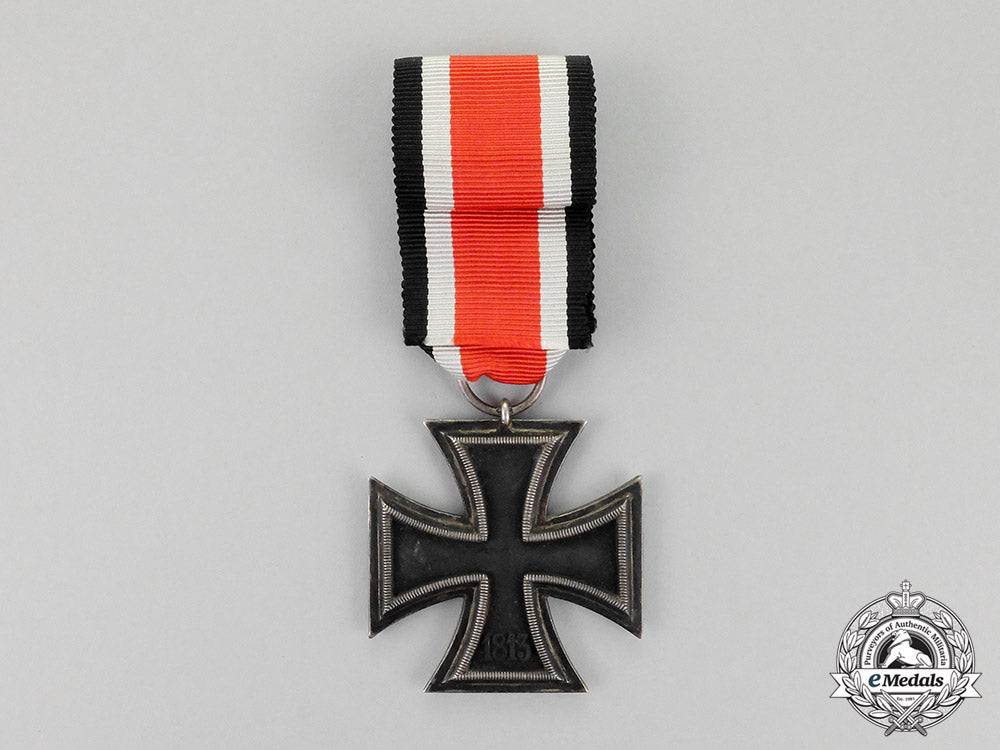 germany._an_iron_cross1939_second_class_by_arbeitsgemeinschaft_of_hanau_c18-1523