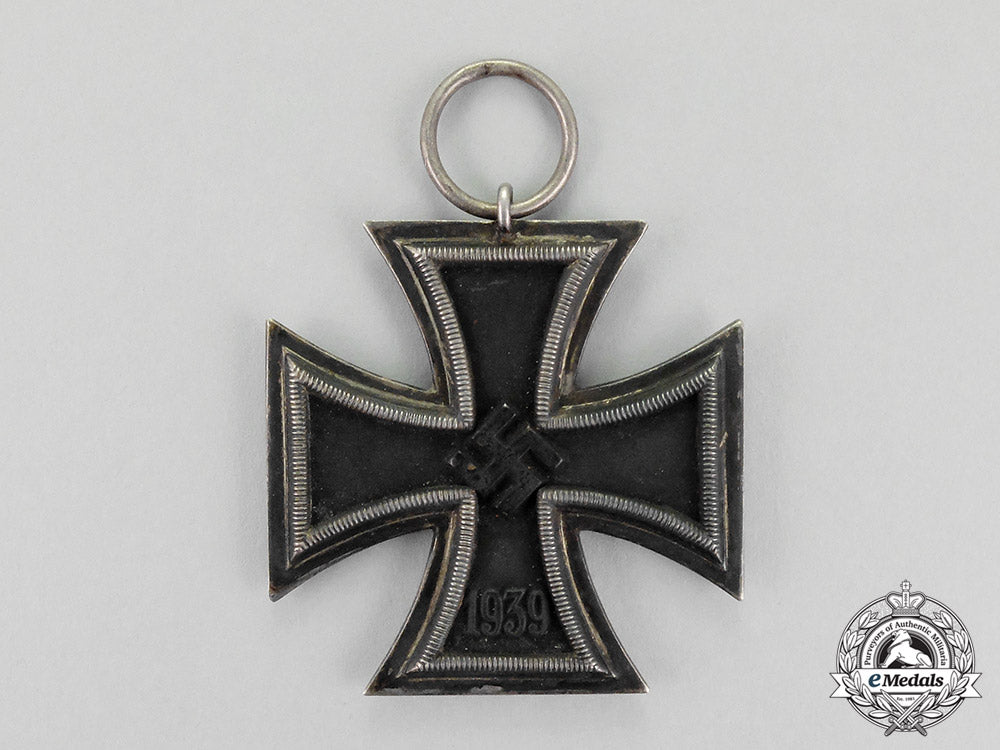 germany._an_iron_cross1939_second_class_by_arbeitsgemeinschaft_of_hanau_c18-1526