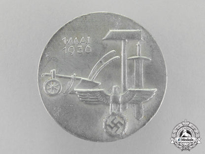 germany,_third_reich._a1936_national_day_of_labour_badge_by_ferdinand_wagner_c18-1634
