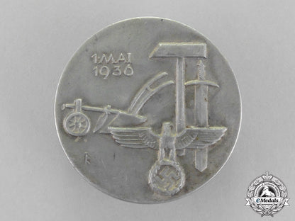 germany,_third_reich._a1936_national_day_of_labour_badge_by_fritz_roediger_c18-1642