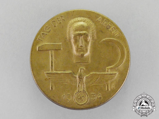 germany,_third_reich._a1934_national_day_of_labour_badge_by_christian_bauer_c18-1721