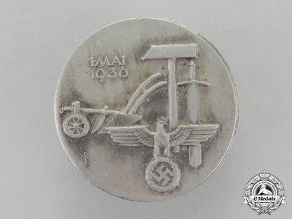 germany,_third_reich._a1936_national_day_of_labour_badge_by_paul_schulze_c18-1723