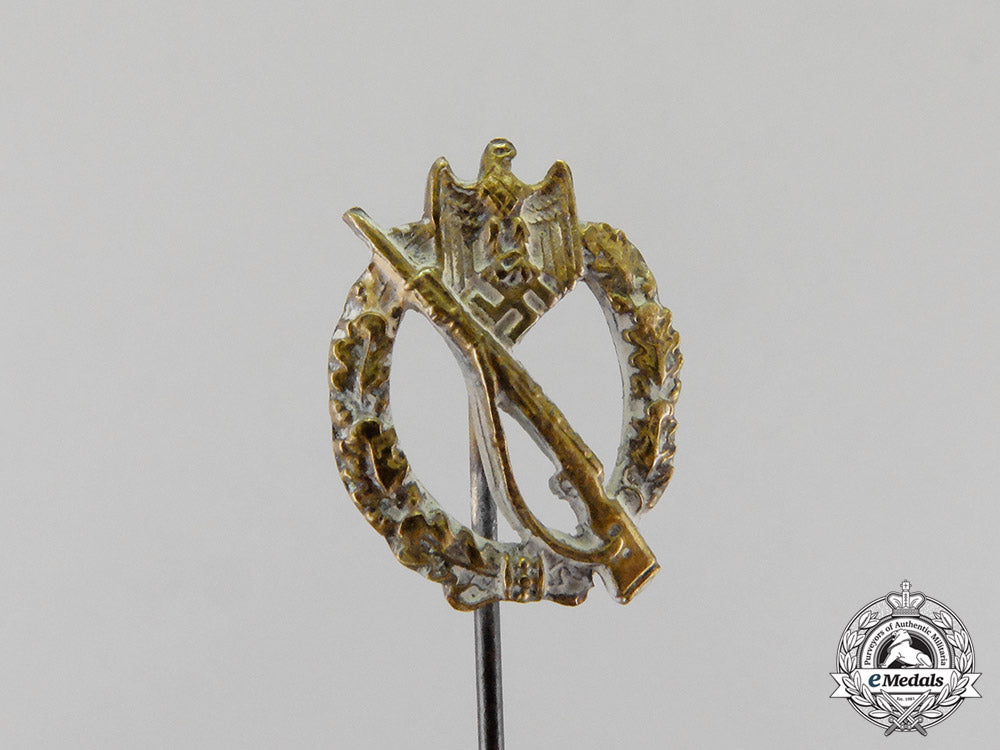 germany._three_german_stick_pins_c18-1756