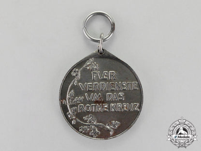 prussia._a_red_cross_medal_second_class_in_its_presentation_case_of_issue_c18-1939_1