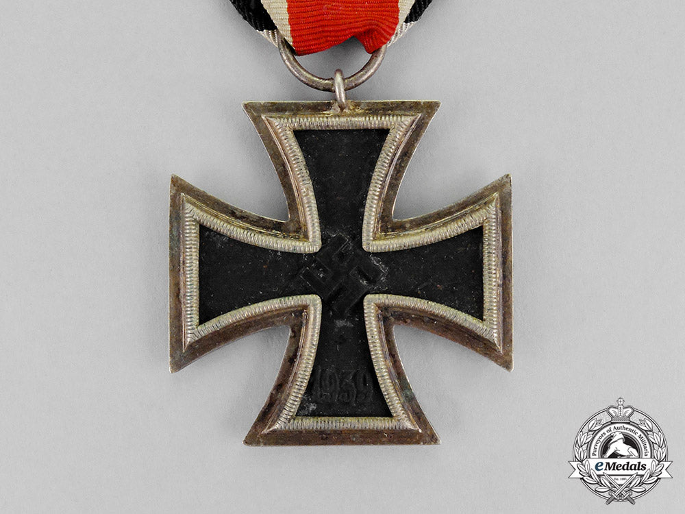 germany._an_iron_cross1939_second_class_by_jakob_bengel_c18-203