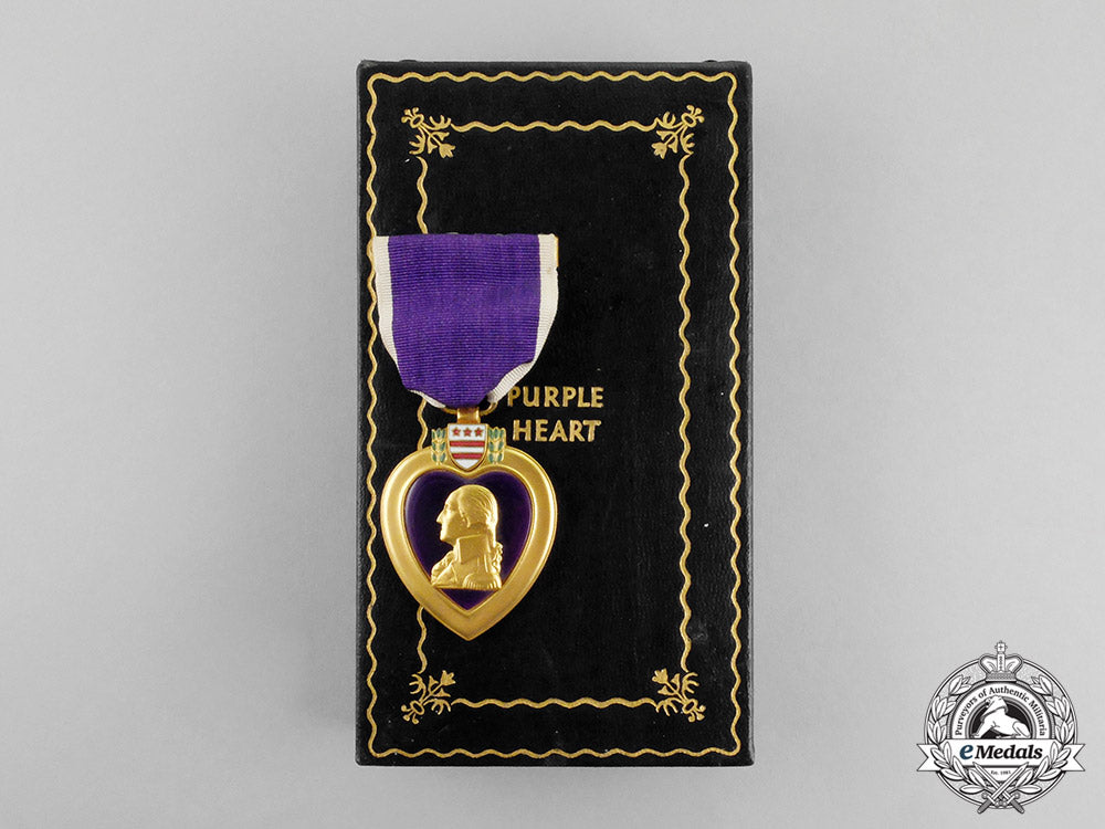 united_states._a_korean_war_purple_heart,_to_corporal_de_villiers,_dow_on_the_outskirts_of_seoul,1950_c18-2067