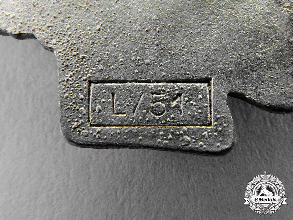 germany._a_silver_grade_infantry_assault_badge_by_ferdinand_wiedmann_c18-321