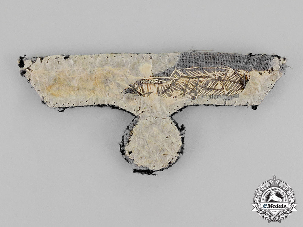 germany._a_wehrmacht_heer(_army)_officer’s_breast_eagle;_uniform_removed_c18-399