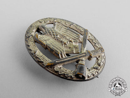 germany._an_early_general_assault_badge_by_an_unknown_maker_c18-403