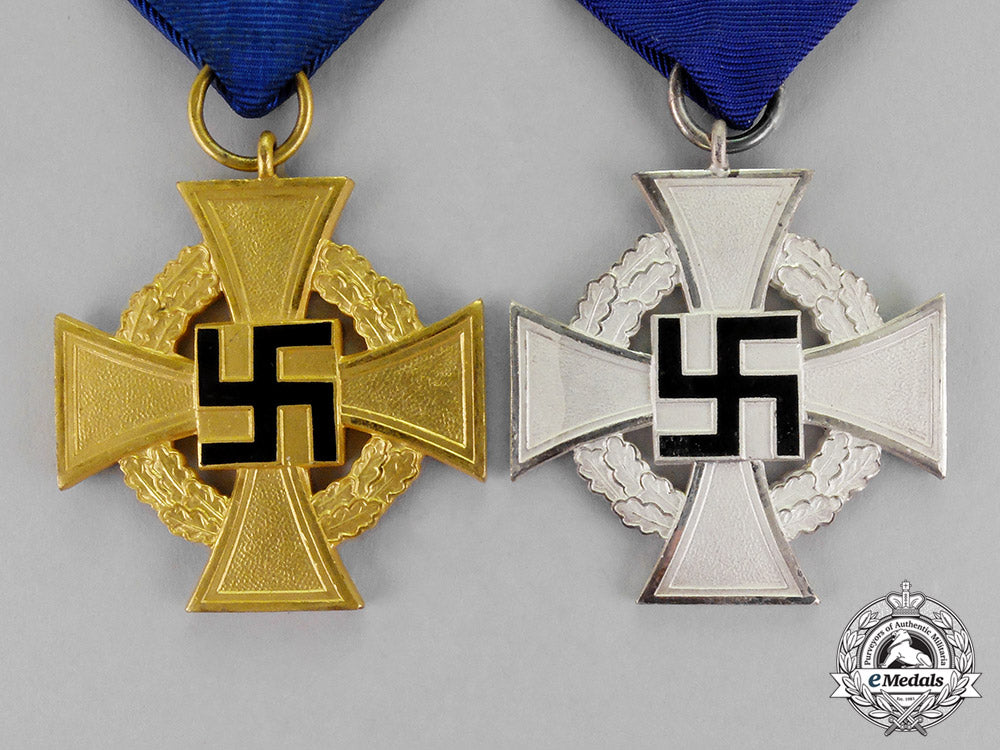 germany._two_civil_faithful_service_medals_c18-412