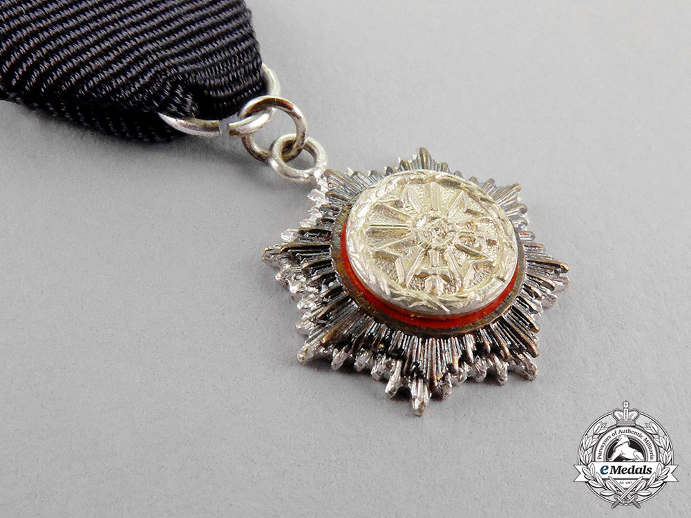 germany._an_early1957_version_german_cross_in_silver_miniature_c18-460