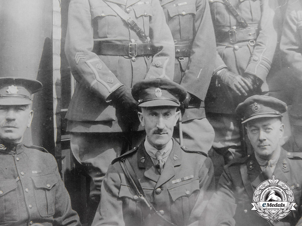 canada._an_officers'_group_photograph,_c.1920_c18-618