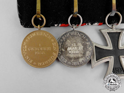 germany._an_ek2_medal_bar_with_three_medals,_awards,_and_decorations_c18-666
