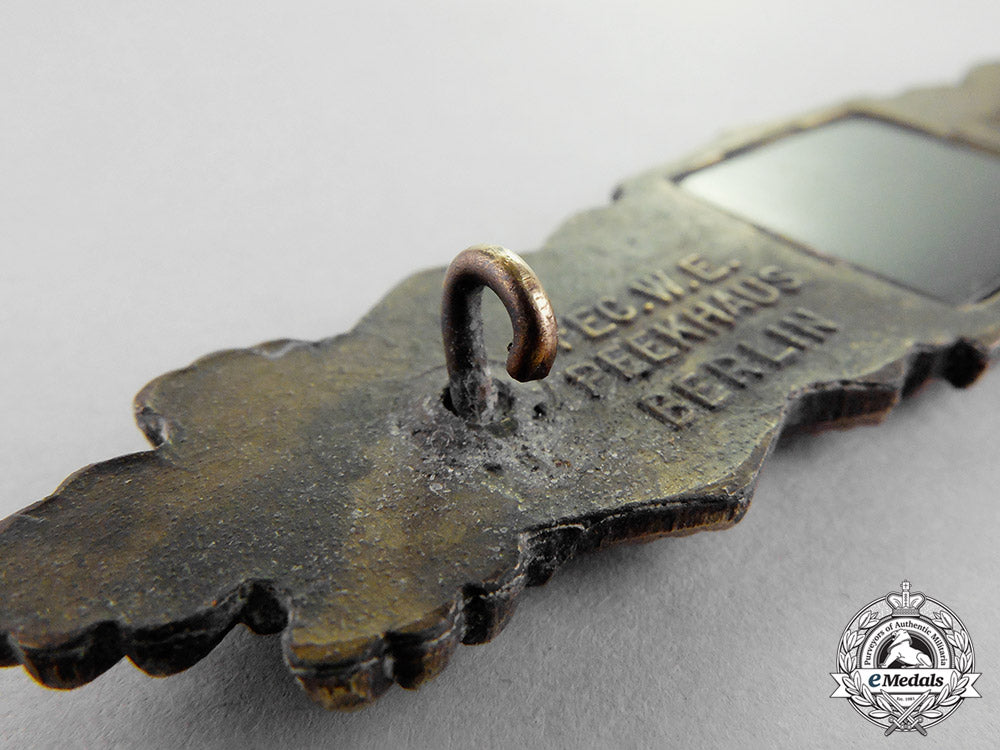 germany._a_bronze_grade_close_combat_clasp_by_a.g.m&_k,_large_font,_type_i_c18-715
