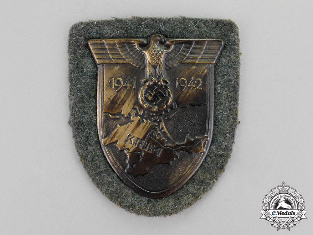 germany._a_wehrmacht_heer(_army)_issue_krim_campaign_shield_c18-753